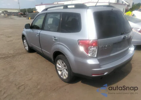 2012 Subaru Forester 2.5X Limited from USA, damaged, VIN JF2SHAECXCH409107